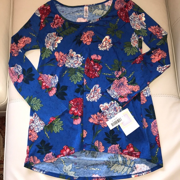 LuLaRoe Tops - Floral Long Sleeve